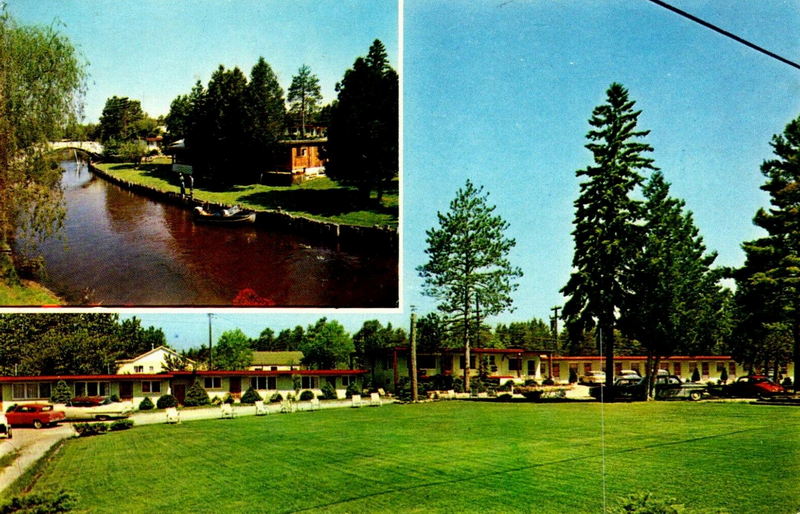 Indian River Motel and Cottages - Vintage Postcard